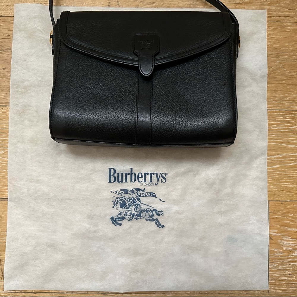 BURBERRY Shoulder Bag Crossbody Pochette Horse Logo Leather Black fashion goods